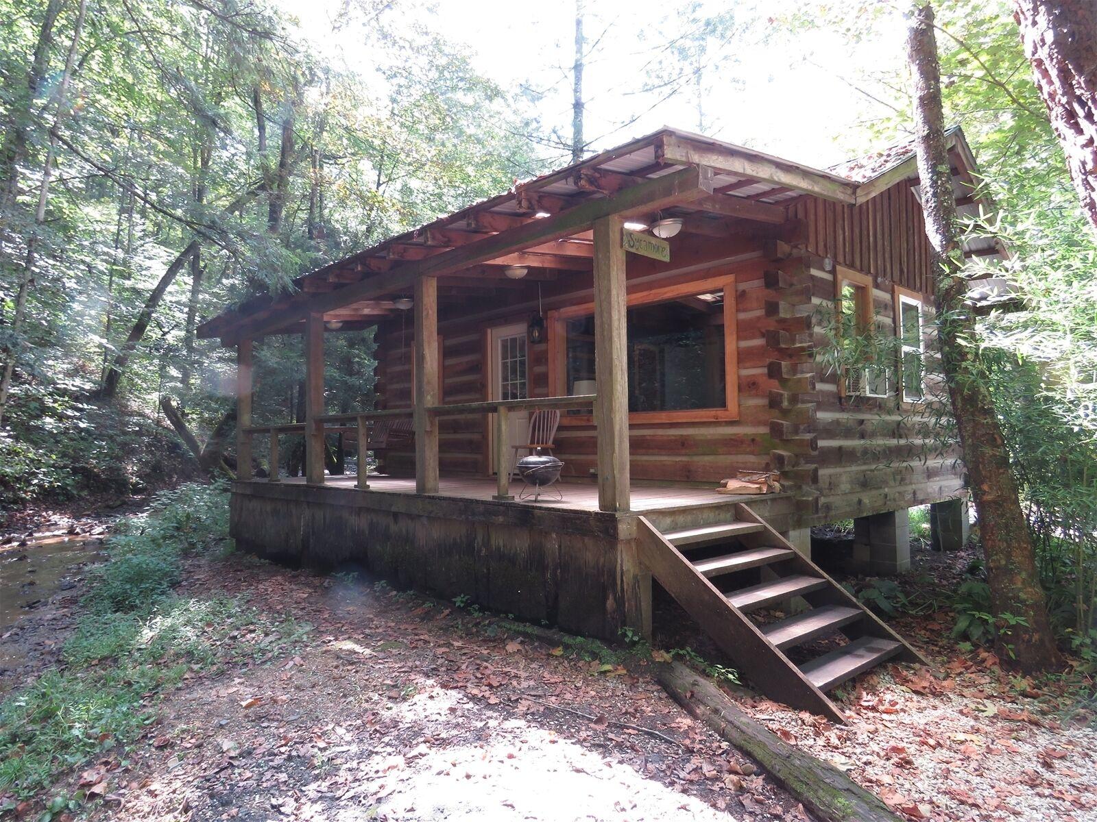 Pet Friendly Sycamore Compact Cabin with the Essentials