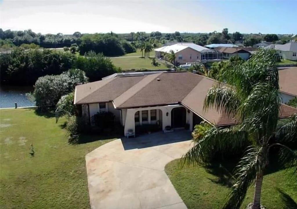 Pet Friendly 4/3 Port Charlotte House with Boat & Heated Pool