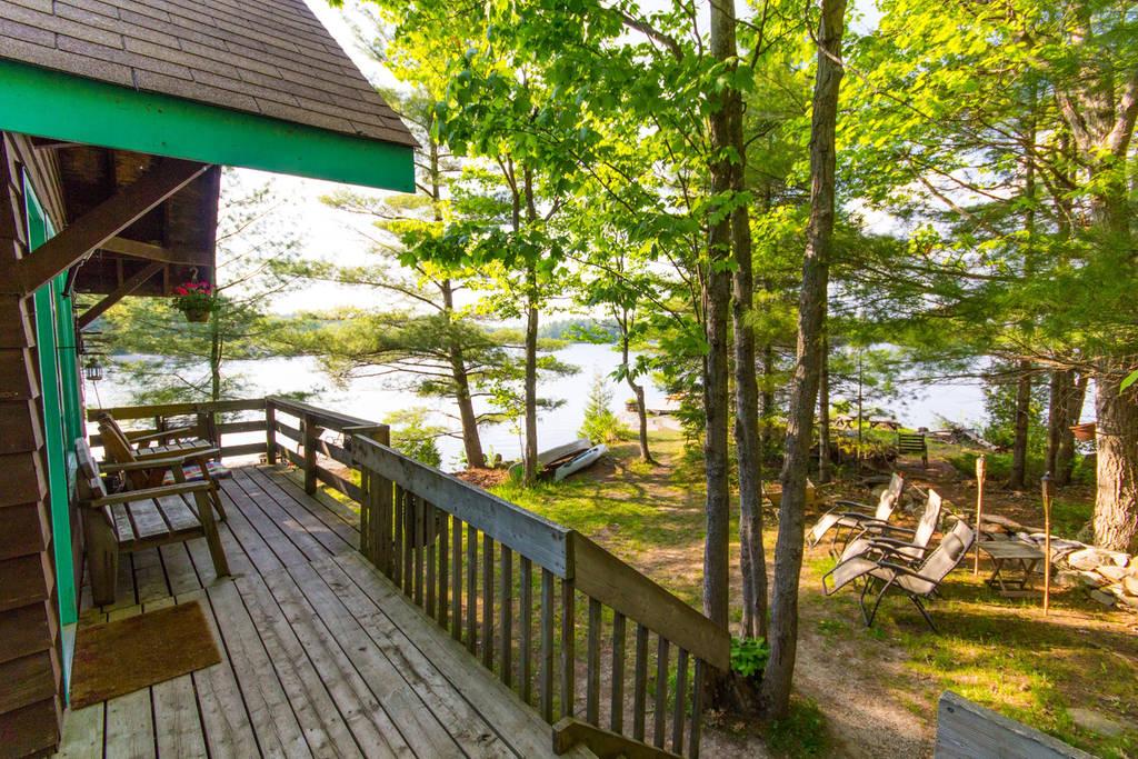 Port Severn Airbnb Rentals Pet Policy