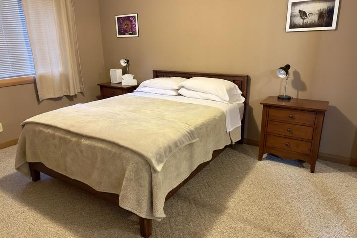 Pet Friendly Stay for 4 People Near Plymouth Wineries & Casino