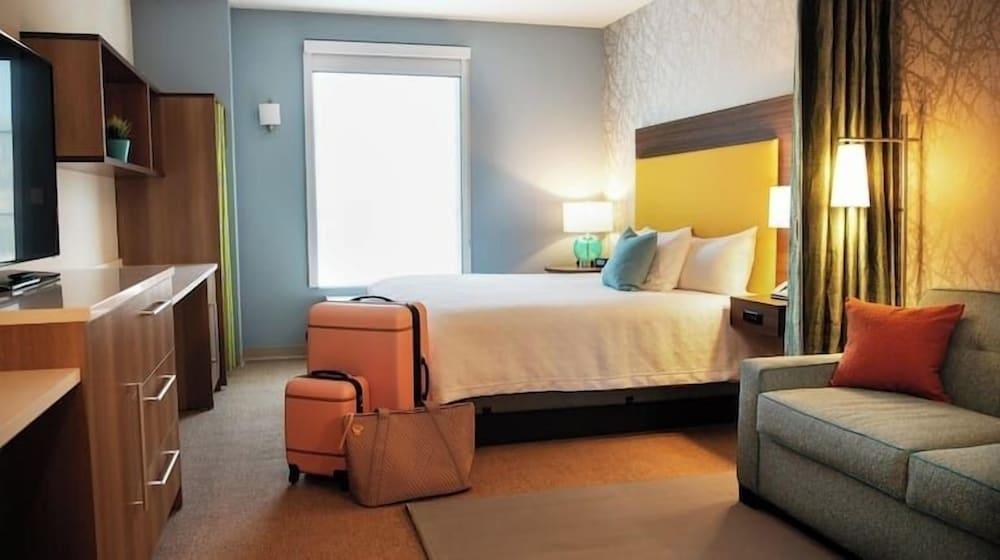 Pet Friendly Home2 Suites by Hilton American Canyon Napa Valley