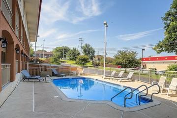 Red Roof Inn Harrisburg North Pet Policy