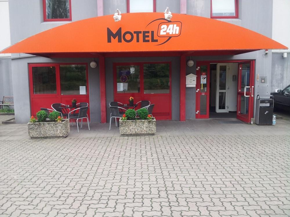 Pet Friendly Motel 24h Hannover