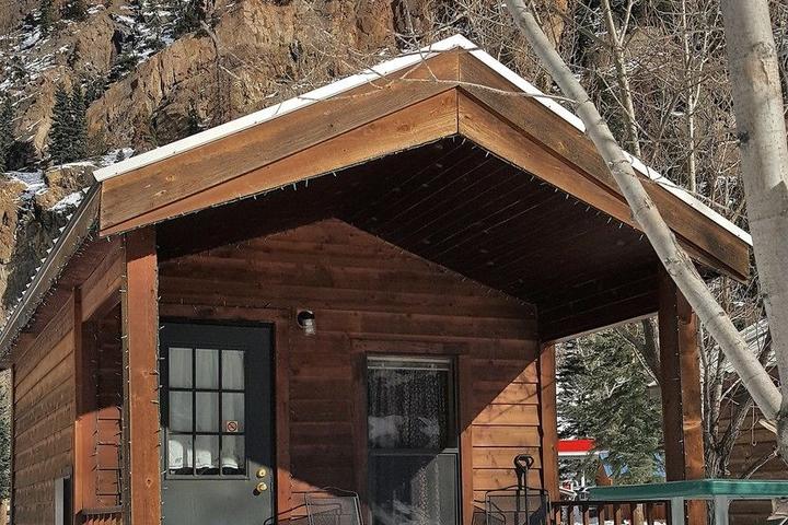 Pet Friendly Ouray RV Park & Cabins