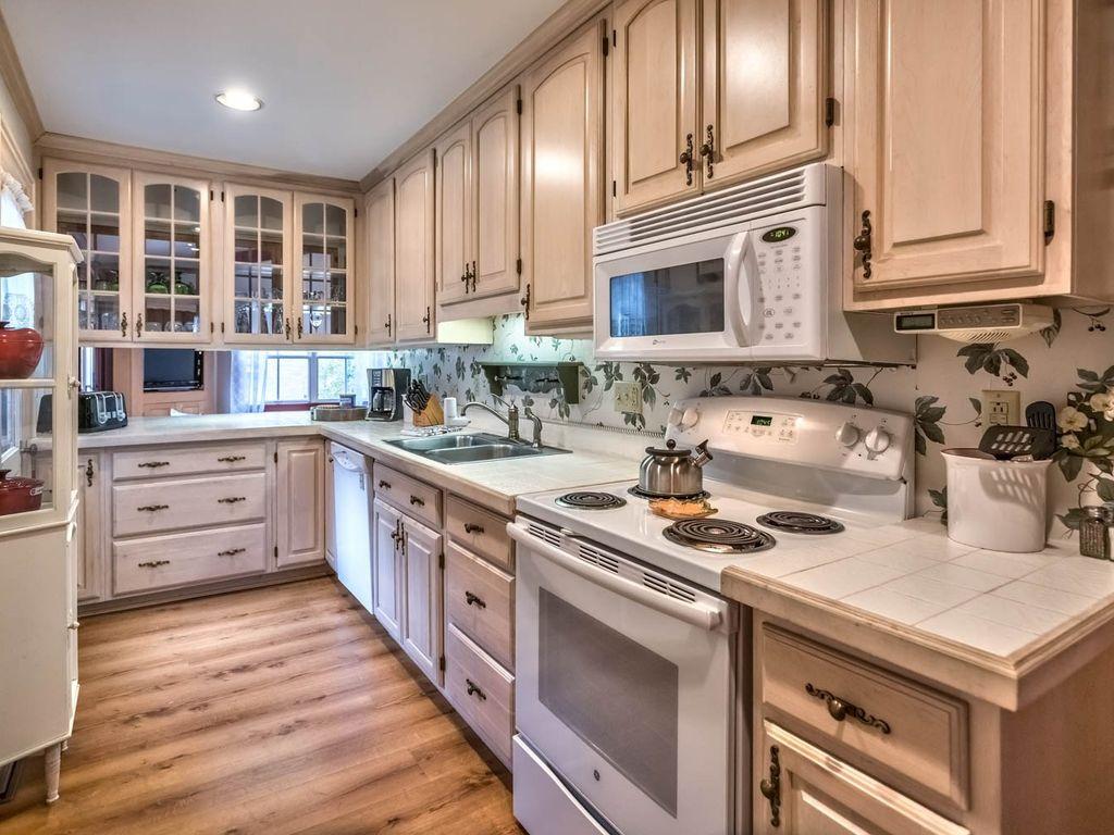 Pet Friendly Hotels In Butler Pa Bringfido