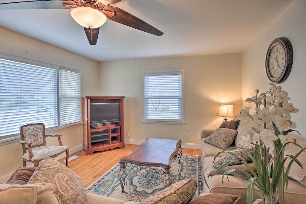Pet Friendly Beautiful Bartlesville Home With Game Room