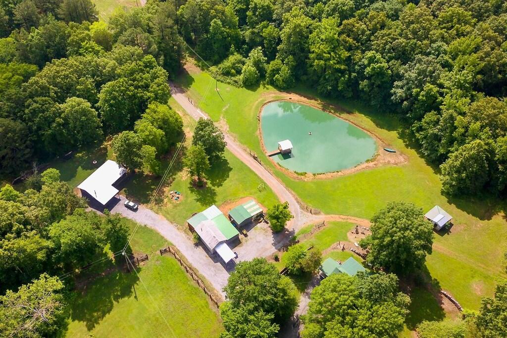 Charming Concord Cabin on 50Acre Farm Pet Policy