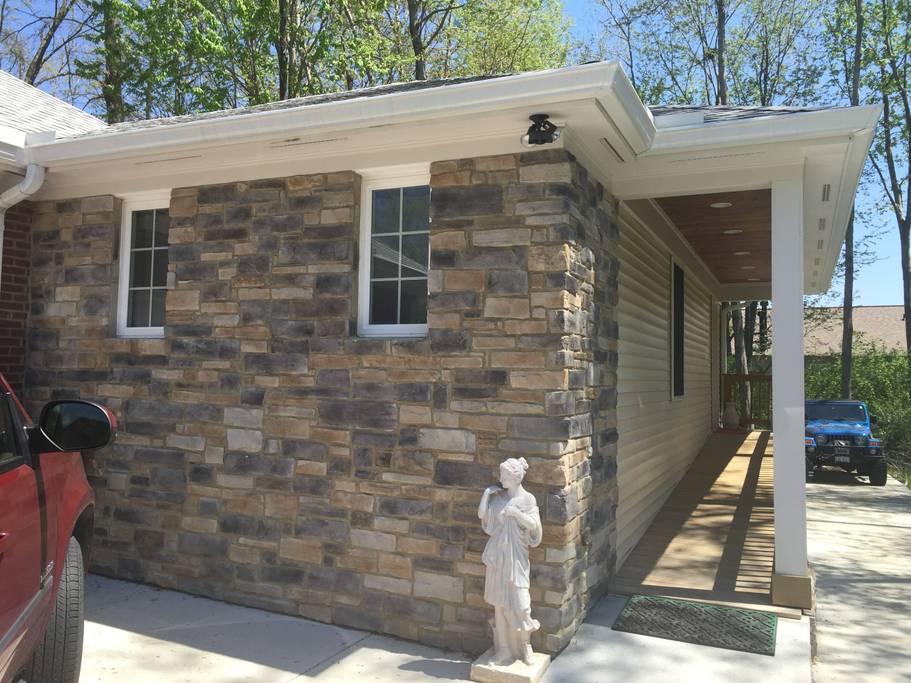 Norwood Airbnb Rentals Pet Policy