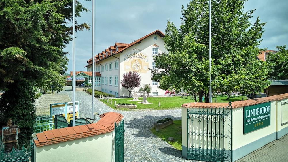 Pet Friendly Hotel LinderHof Erfurt