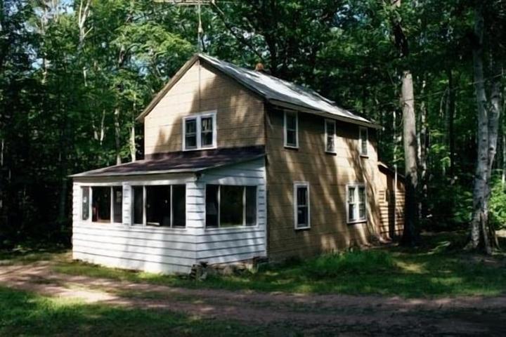 Pet Friendly Affordable Family Vacation Rental with Lake Access