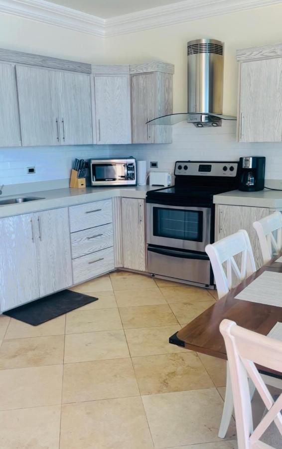 Pet Friendly Las Olas Grand