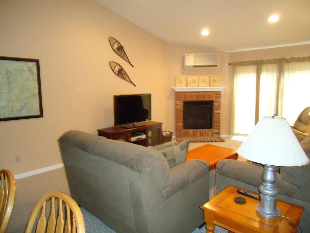 Pet Friendly Vacation Rentals In Littleton Nh Bringfido