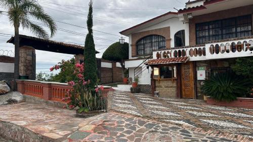 Pet Friendly Hotel Colonial Taxco