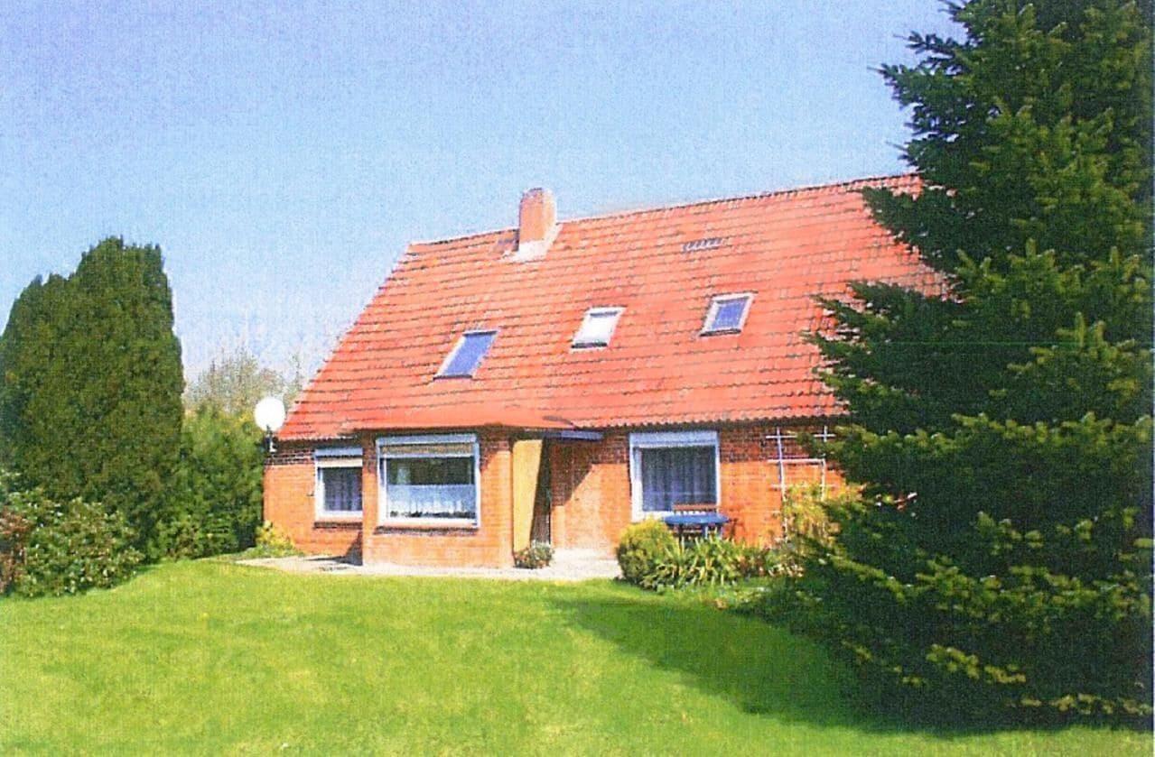 Pet Friendly 4BR Apartment in Otterndorf 