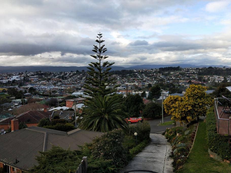 West Launceston Airbnb Rentals Pet Policy