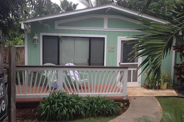 Pet Friendly Waialua Airbnb Rentals