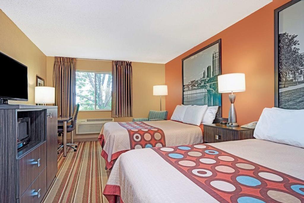 Pet Friendly Vacation Rentals In Blaine Mn - Bringfido