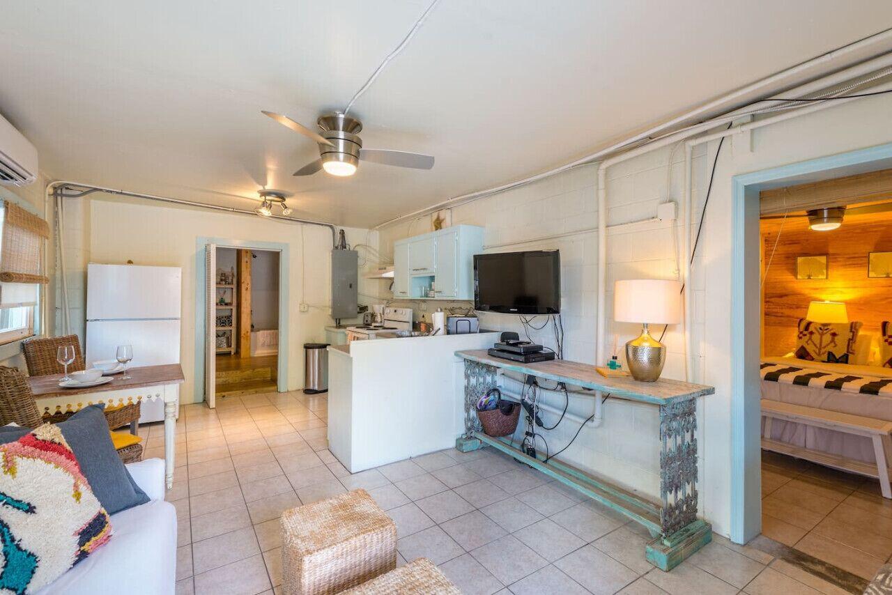 Pet Friendly Designer Bungalow by the Beach
