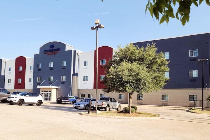 Pet Friendly Candlewood Suites Mount Pleasant an IHG Hotel