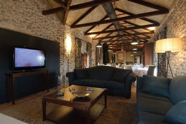 Cortijo Sierra La Solana 1878 Pet Policy