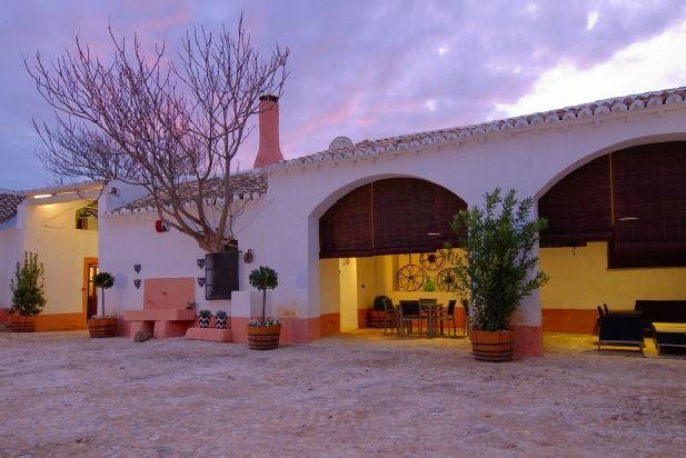 Cortijo Sierra La Solana 1878 Pet Policy