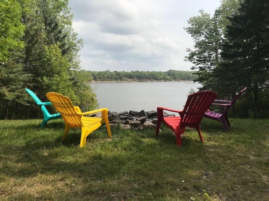 Lac du Airbnb Rentals Pet Policy