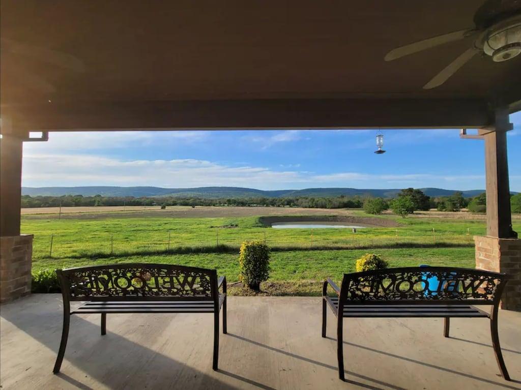 3BR House in Clayton Pet Policy