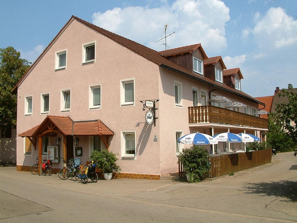Pet Friendly Landgasthaus Zum Mönchshof