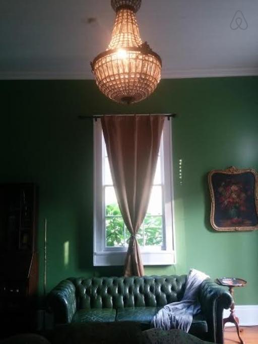 Belle Chasse Airbnb Rentals Pet Policy