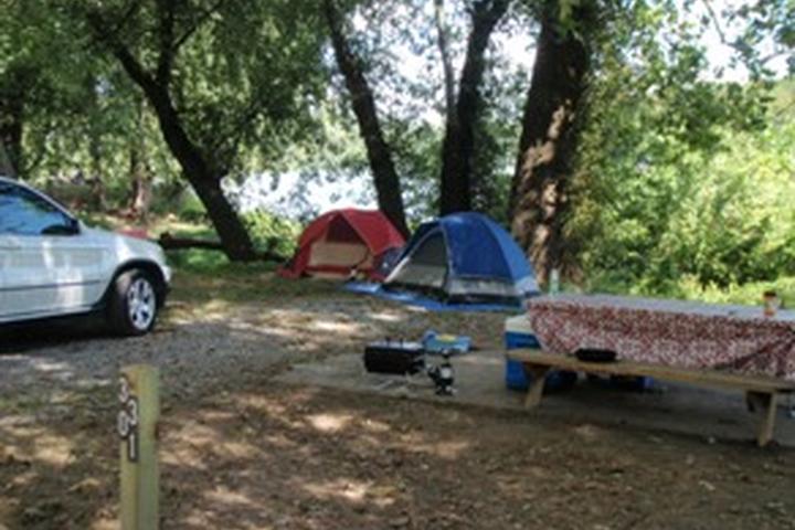 Pet Friendly Hotels In Harpers Ferry Wv Bring Fido Pet Friendly Camping Harpers Ferry In Wv