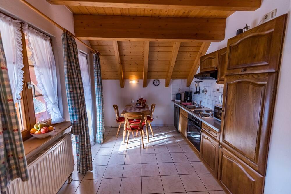 Pet Friendly Holiday Apartment for 3 Guests in Fröhnd (129246)