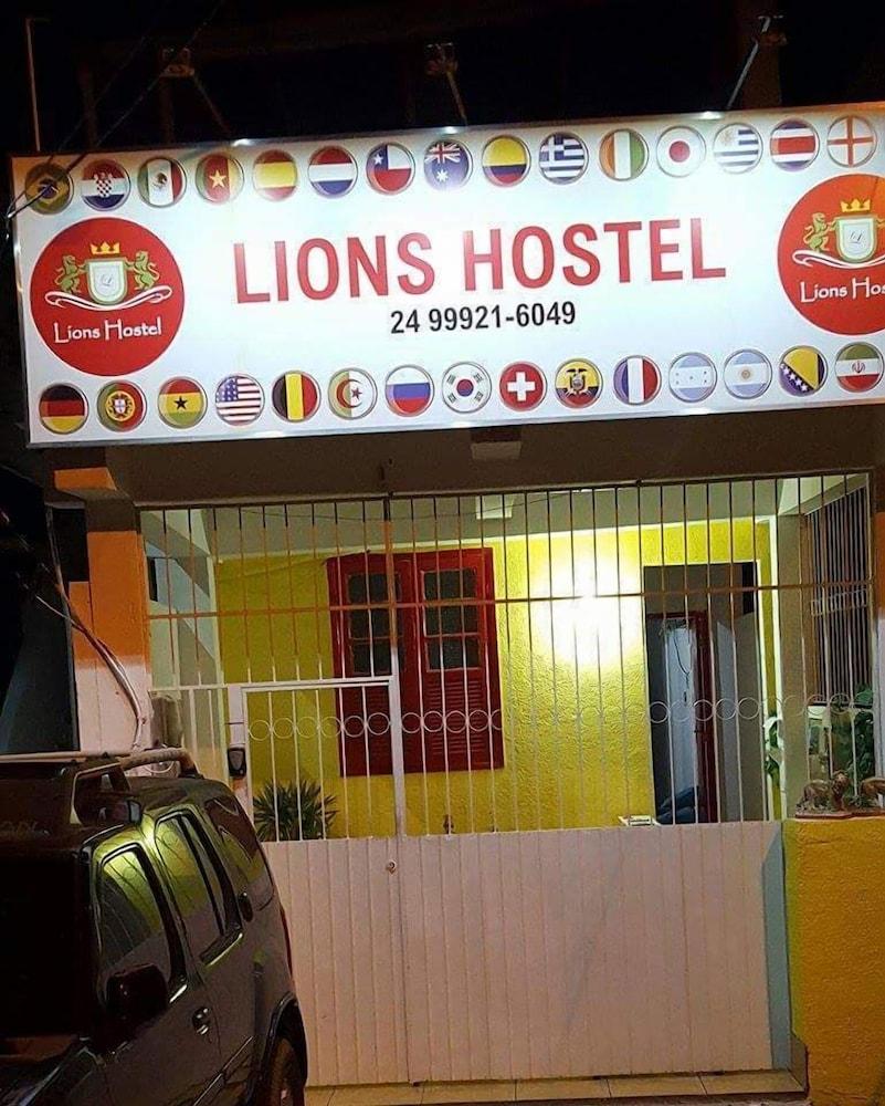 Pet Friendly Lions Hostel