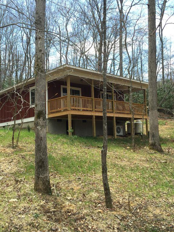 Pet Friendly Vacation Rentals In Roan Mountain Tn Bringfido