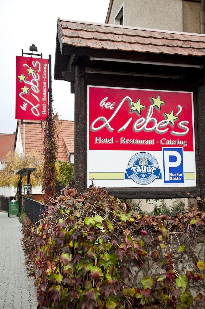 Pet Friendly Hotel-Restaurant Bei Liebe's