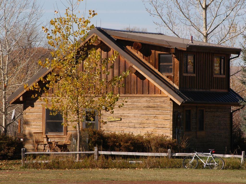 Vermillion Ranch Pet Policy