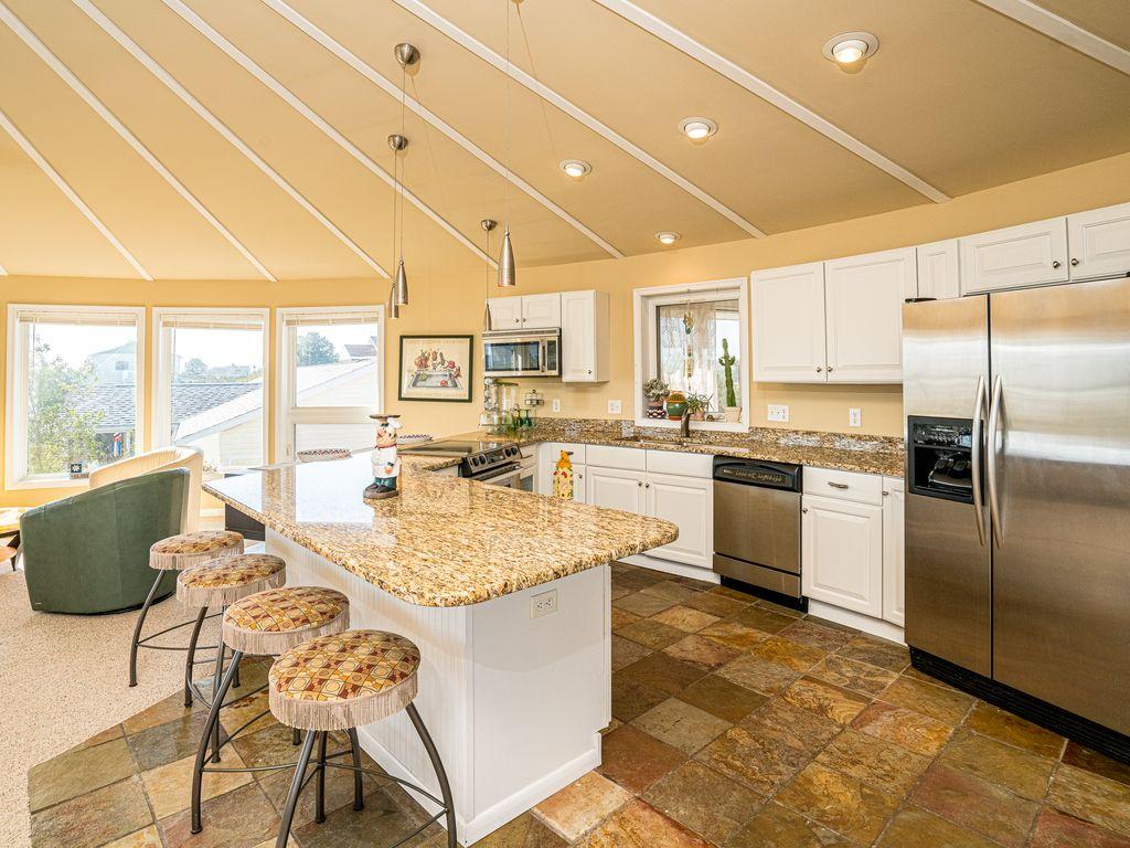 Unique Broadkill Beach House Pet Policy