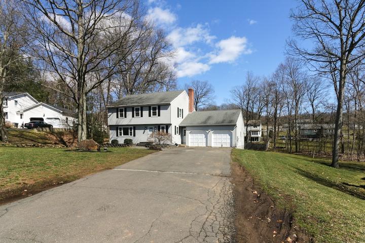 Pet Friendly Connecticut Vacation Home Rental with Private Pool
