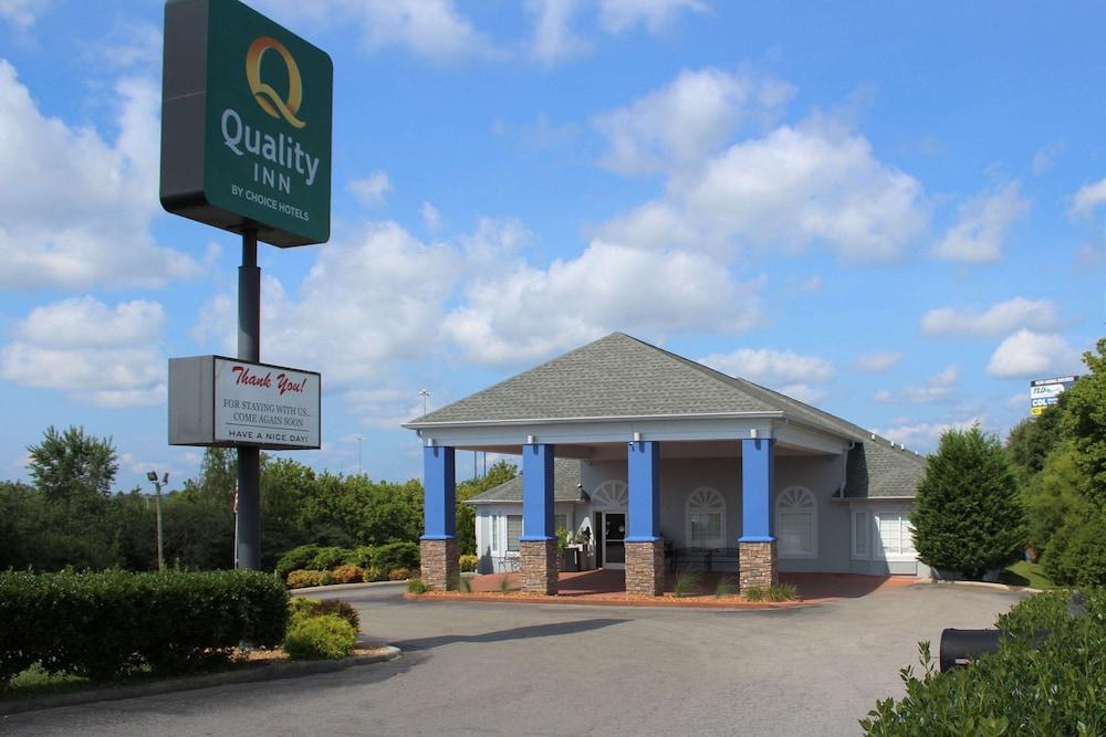 Quality Inn Crossville Near Cumberland Mountain State Park Pet Policy