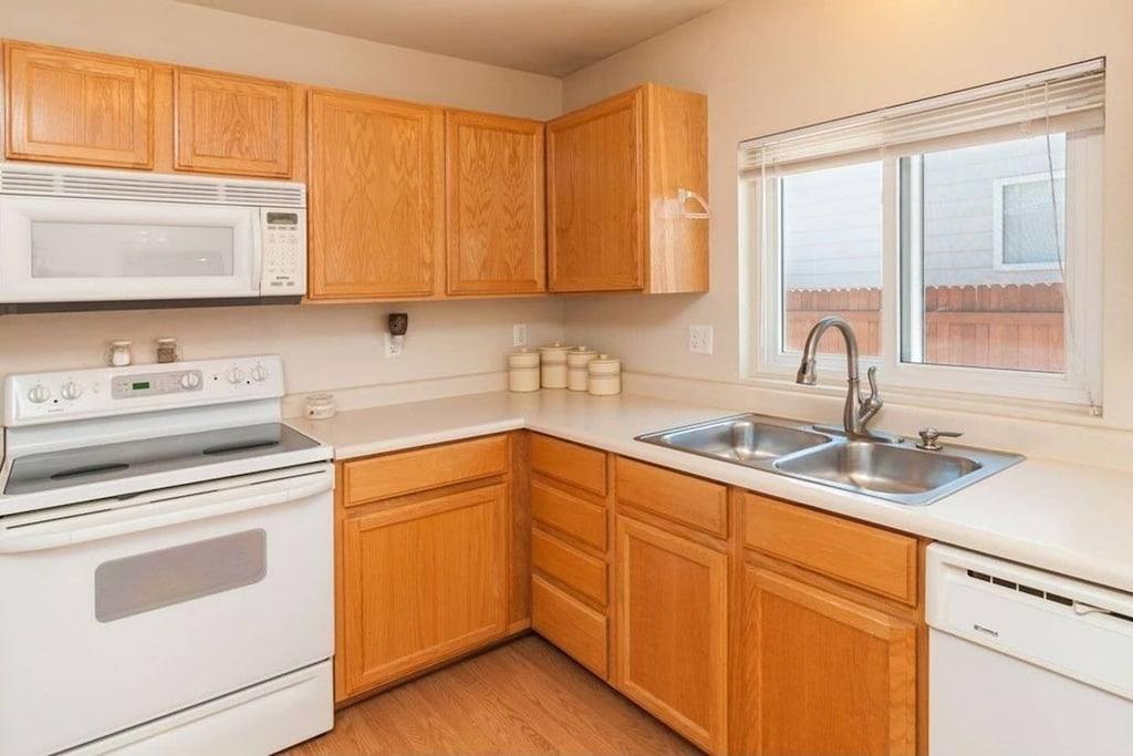 3BR Getaway in Cheyenne Pet Policy