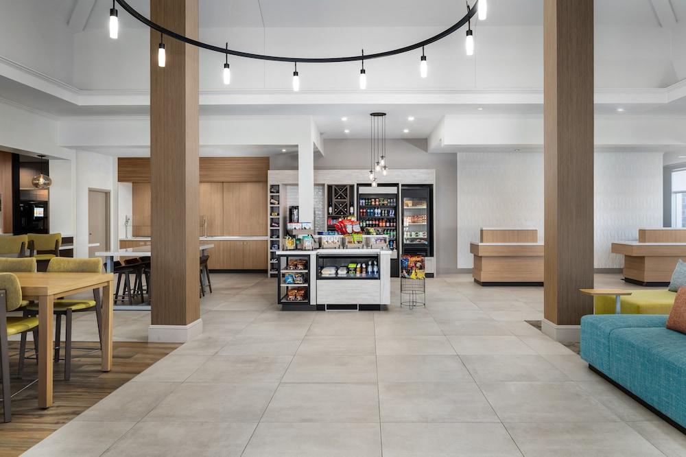 Pet Friendly Hilton Garden Inn Rockaway