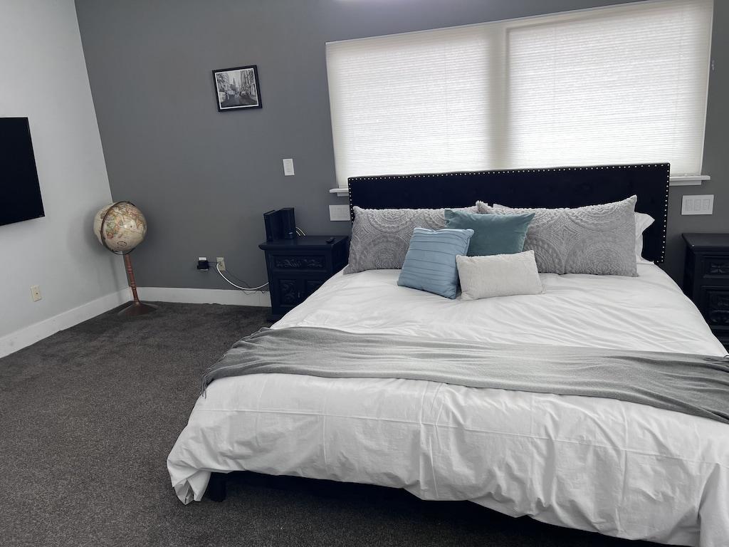 Awesome House in Midtown Reno Pet Policy