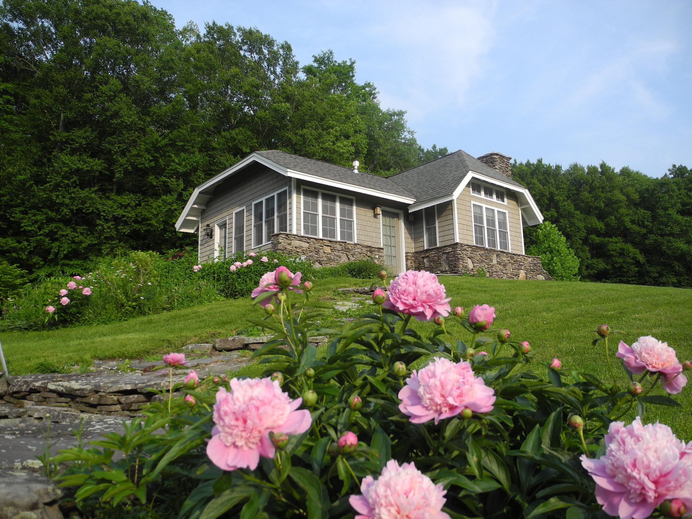 Pet Friendly Wagner Hill Guest Cottage