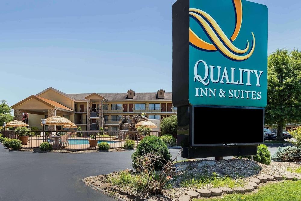 Quality Inn & Suites Sevierville Pigeon Pet Policy