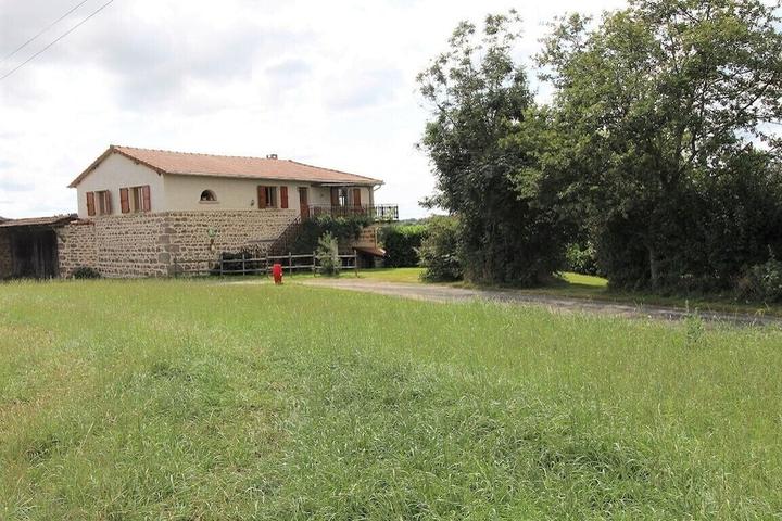 Pet Friendly 3BR Countryside House