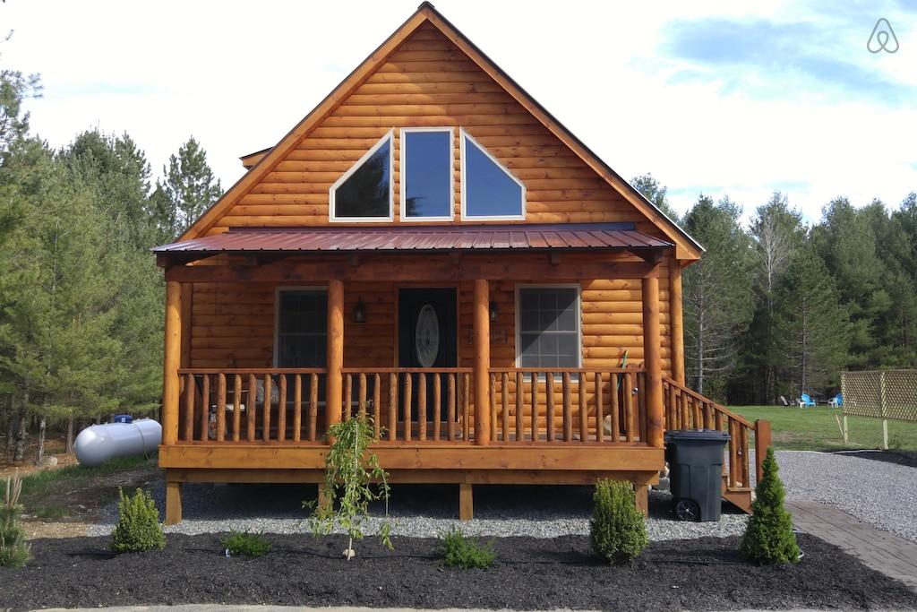 Pet Friendly Vacation Rentals In Mayfield Ny Bringfido