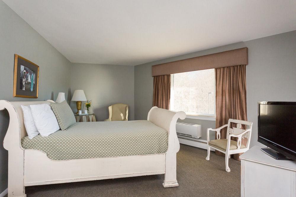 Pet Friendly Hotels In Rye Nh Bringfido