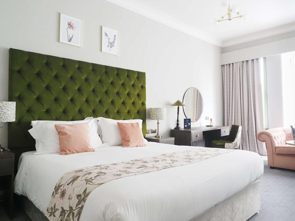 Pet Friendly Hotel Collingwood BW Signature Collection