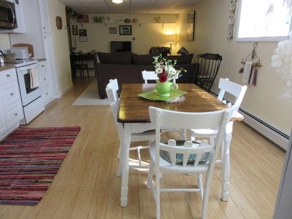 the groom room alton