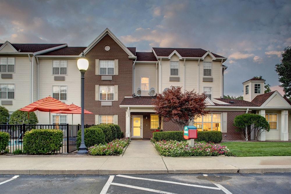 Pet Friendly TownePlace Suites by Marriott Cleveland Westlake
