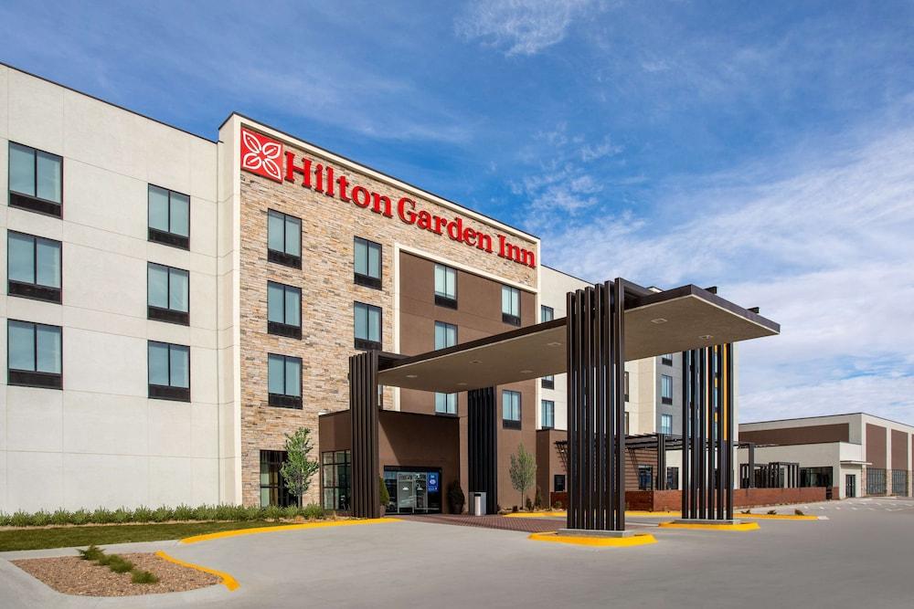 Hilton Garden Inn Hays Pet Policy